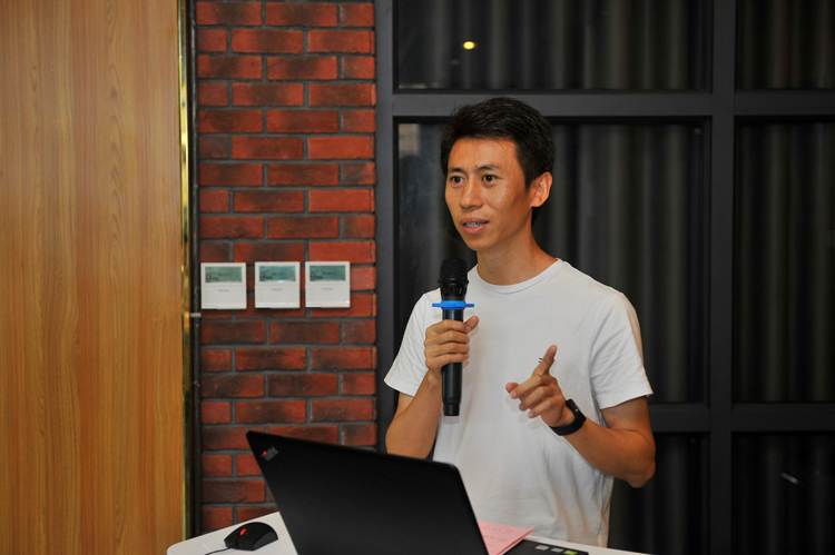 24h無(wú)人值守智能洗車系統(tǒng)”項(xiàng)目到市中區(qū)進(jìn)行項(xiàng)目對(duì)接匯報(bào)